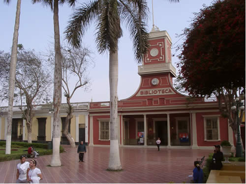Biblioteca Municipal de Barranco Lima Peru