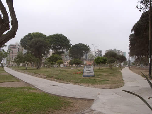 Parque Húsares de Junín en Barranco Lima Peru